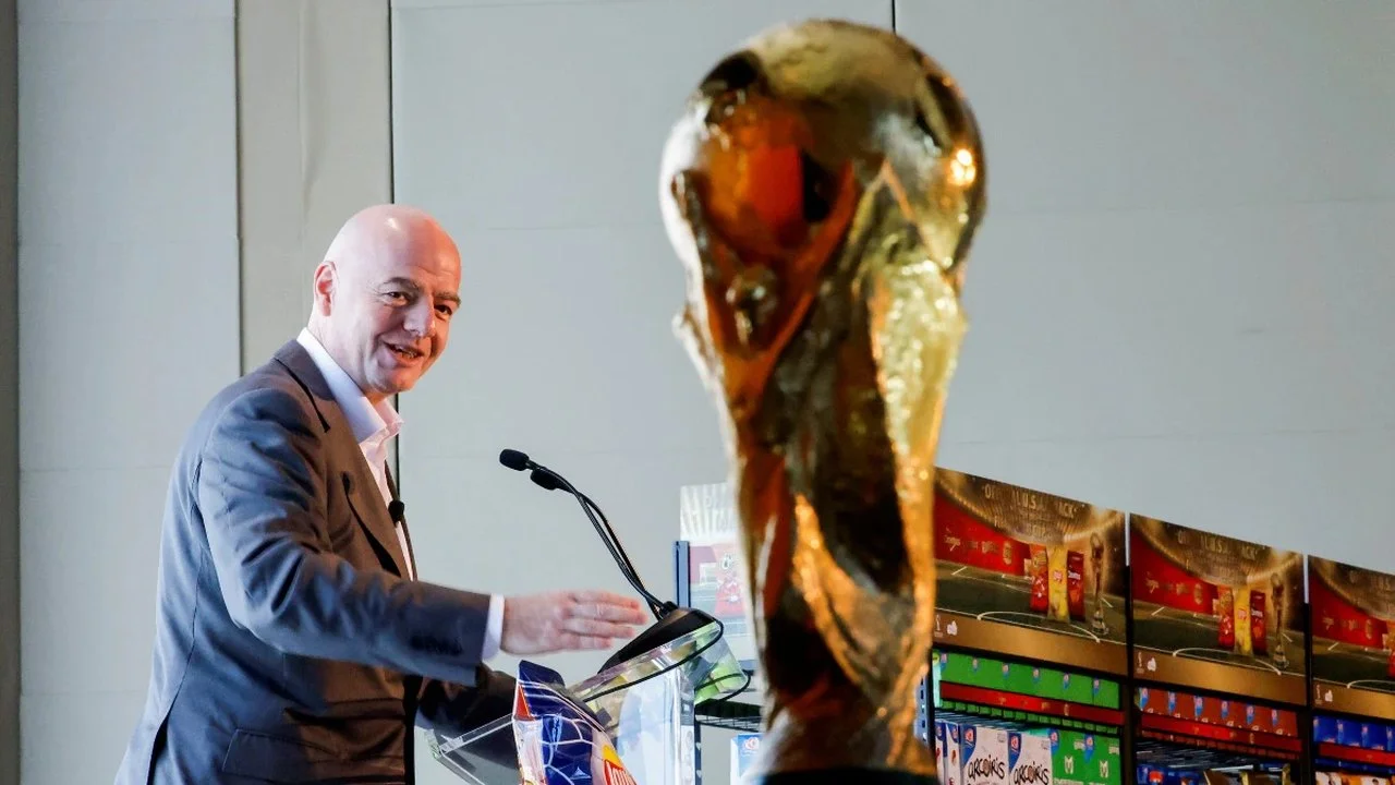 Footballer被拘风波世界杯开战前阵容伤病轮换风险分析